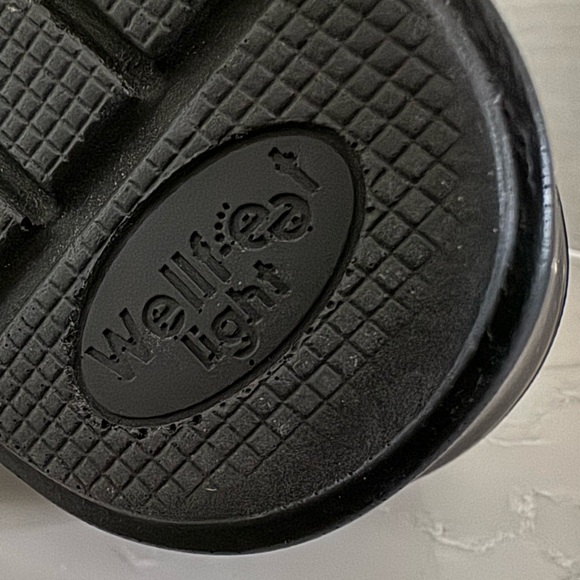 NWOT! Beautiful statement shoes by Papucei. Size 37. Gorgeous and comfortable! - Picture 10 of 12